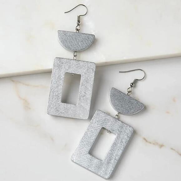 New Plunder “Gracie” Matte Silver Wood Earrings (3”) - Picture 2 of 3